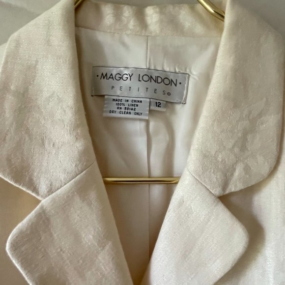 Vintage Cream Brocade Rayon Summer Suit Size 12P - Picture 3 of 14